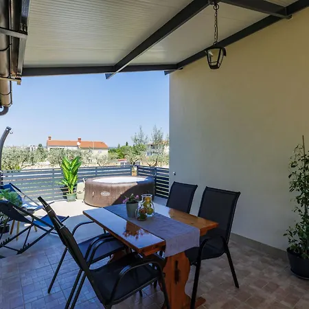 Branka By Interhome
