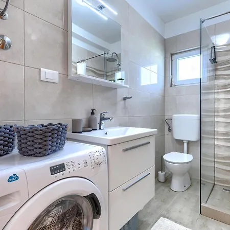 Branka By Interhome Štinjan